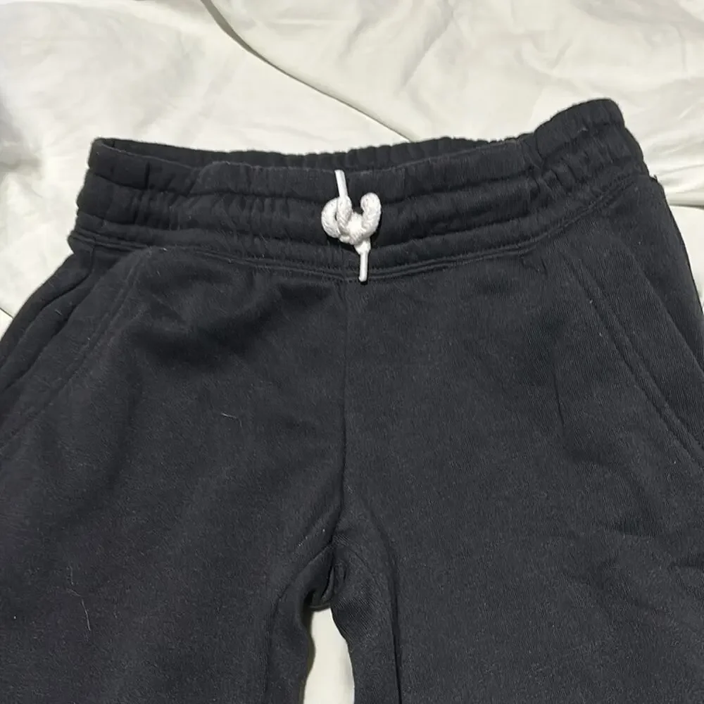 Old navy black 6/7 sweatpants drawstring waist fitted elastic cuff euc 2 pair